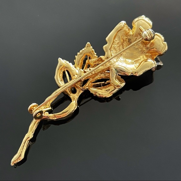 🌹 Beautiful Gold White Rose Brooch - Picture 2 of 3
